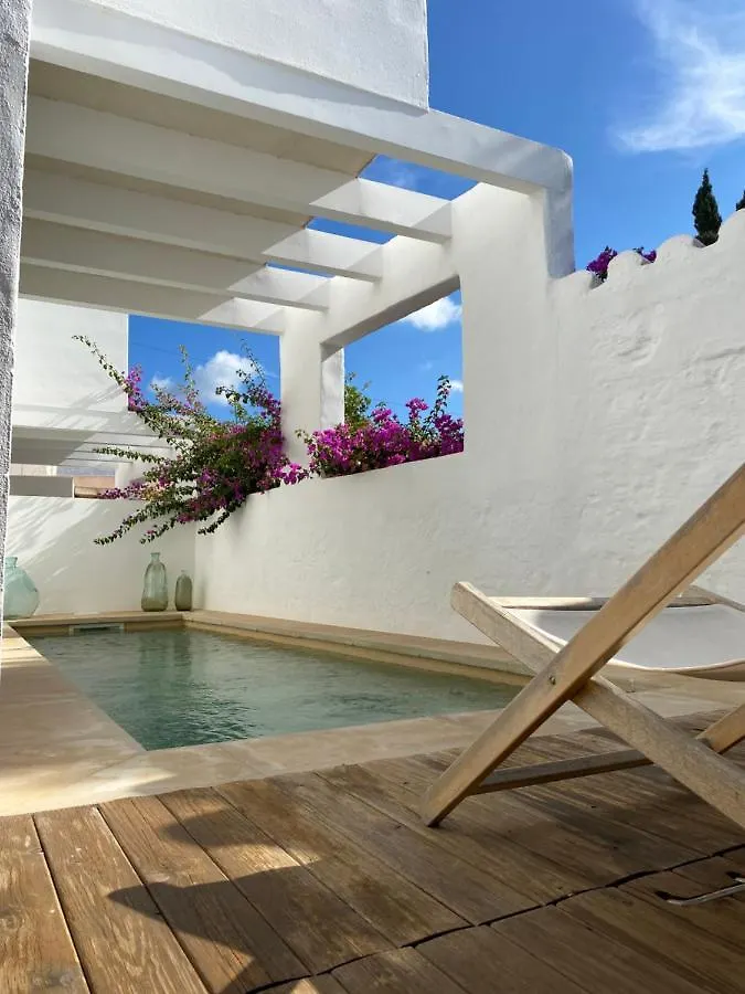 Hotel M - 27 Es Mercadal