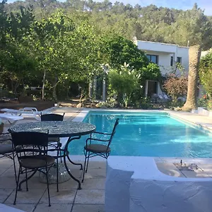 Iara Guest house