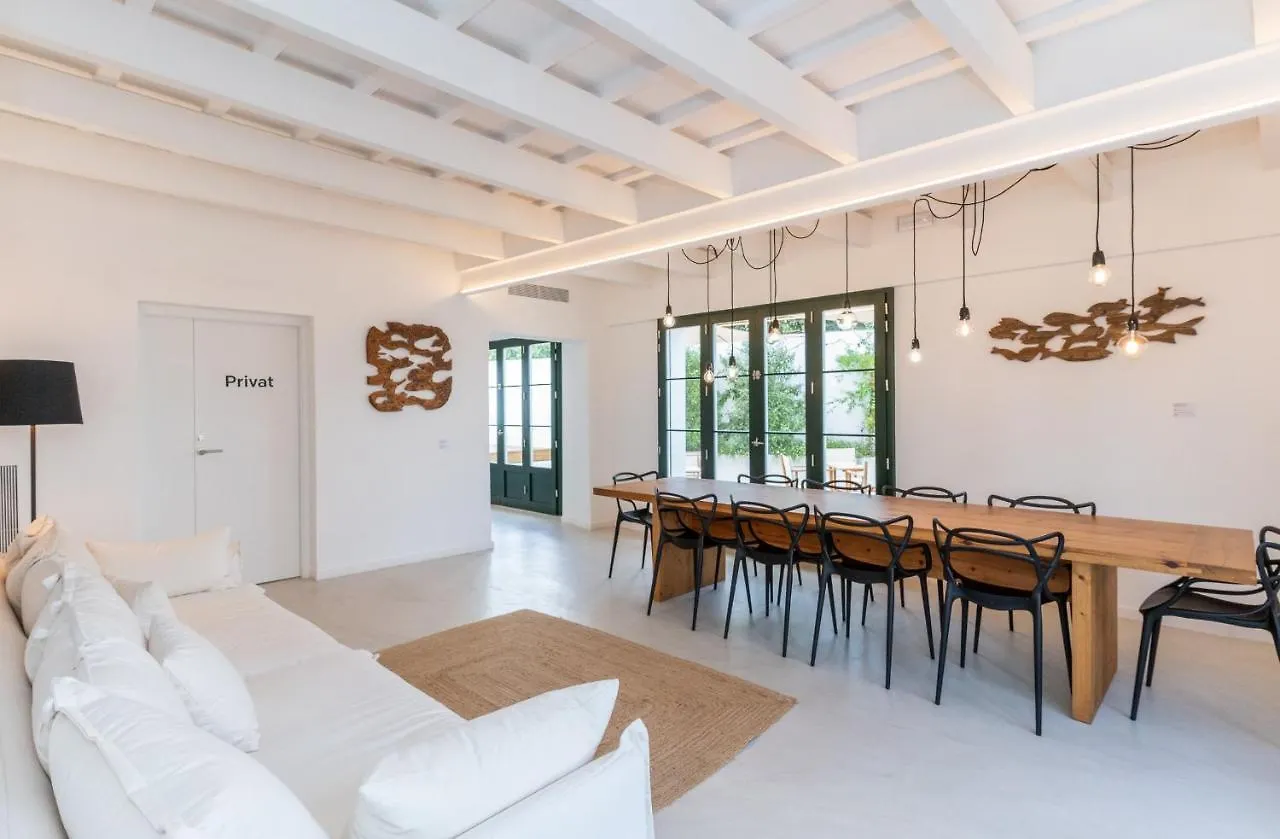 Hotel M - 27 Es Mercadal