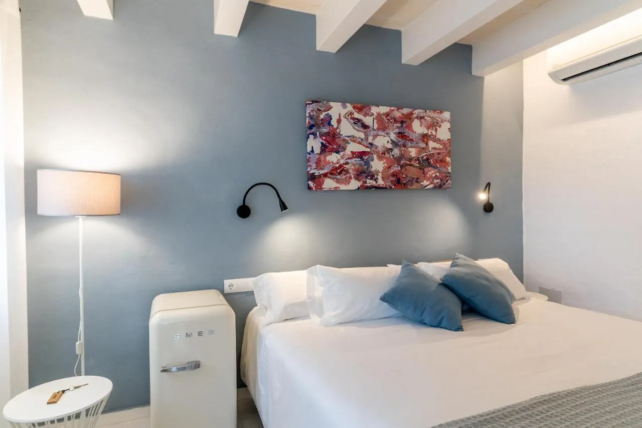 Hotel M - 27 Es Mercadal